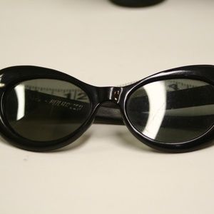 CatEye Polarized Authentic Vintage Sunglasses